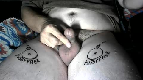 Snapshot of smallpenismwm chatting on July 25, 2026, 12:03 pm pussyfree4eva online show from July 25, 2026, 12:03 pm