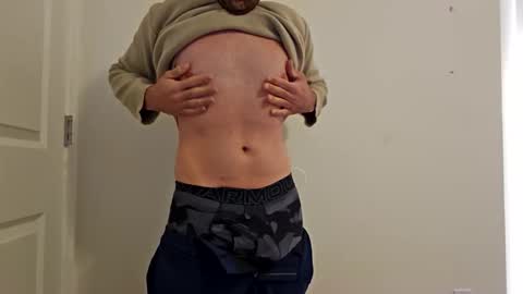 Snapshot of smallthrob chatting on February 15, 2026, 6:59 pm smallthrob online show from February 15, 2026, 6:59 pm