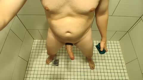 Snapshot of smario85 chatting on September 22, 2025, 10:56 pm SuperMario online show from September 22, 2025, 10:56 pm