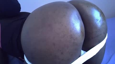 smart_lilly online show from February 13, 2026, 5:47 am