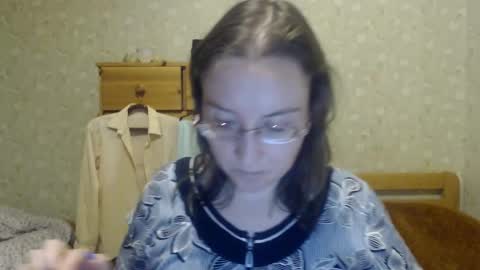 smart_rose online show from March 6, 2025, 12:21 am
