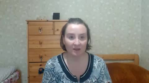 smart_rose online show from September 28, 2025, 2:00 pm