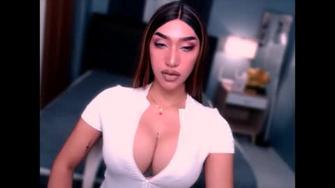 smasherqueen online show from April 4, 2026, 5:38 am