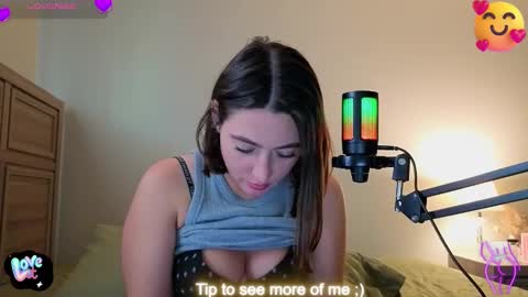 Snapshot of smexy_bun chatting on October 23, 2025, 5:55 pm Smexy online show from October 23, 2025, 5:55 pm