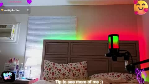 Snapshot of smexy_bun chatting on November 17, 2025, 10:26 pm Smexy online show from November 17, 2025, 10:26 pm