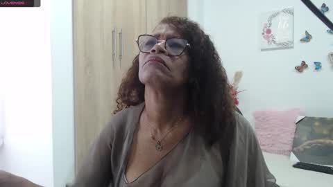 Smileth online show from February 24, 2025, 11:43 am