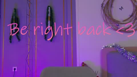 Snapshot of smiley_mia_ chatting on January 16, 2025, 11:15 am Mia online show from January 16, 2025, 11:15 am