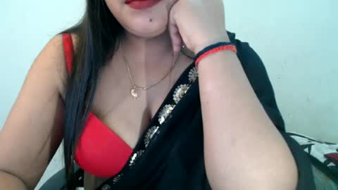 Snapshot of smiley_queen99 chatting on June 12, 2026, 10:58 am smiley online show from June 12, 2026, 10:58 am