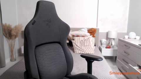 S online show from October 8, 2025, 12:41 am