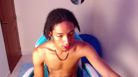 smitt jr online show from November 28, 2025, 11:07 pm