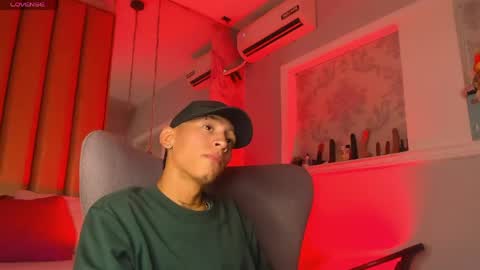 Snapshot of smith_maycol chatting on April 14, 2026, 2:01 pm Mateo stiben online show from April 14, 2026, 2:01 pm