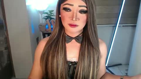 Snapshot of smokeprincess chatting on February 25, 2025, 8:51 pm Amanda online show from February 25, 2025, 8:51 pm