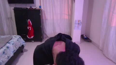 teddy online show from December 21, 2024, 8:39 am