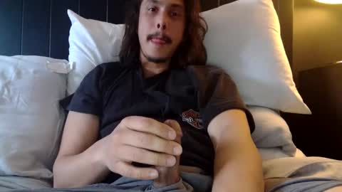 Snapshot of smokestar1991 chatting on February 11, 2026, 2:44 pm SmokeStar online show from February 11, 2026, 2:44 pm