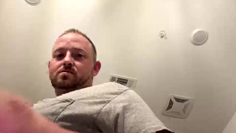 Snapshot of smokeymt420 chatting on September 21, 2025, 11:01 am smokeymt420 online show from September 21, 2025, 11:01 am