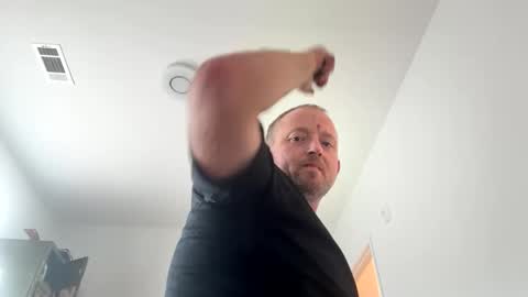 Snapshot of smokeymt420 chatting on October 7, 2025, 8:06 pm smokeymt420 online show from October 7, 2025, 8:06 pm