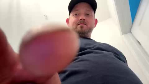 Snapshot of smokeymt420 chatting on October 19, 2025, 9:26 pm smokeymt420 online show from October 19, 2025, 9:26 pm