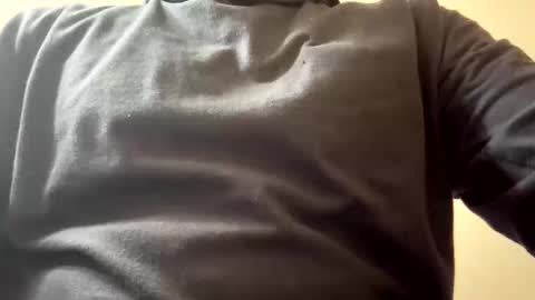 Snapshot of smokeymt420 chatting on October 29, 2025, 8:10 pm smokeymt420 online show from October 29, 2025, 8:10 pm