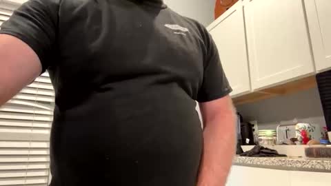 smokeymt420 online show from April 1, 2026, 8:26 am