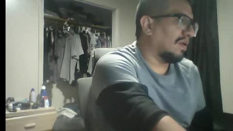 smoky47 online show from December 2, 2025, 2:28 am