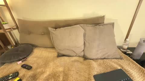 Carolina online show from October 29, 2025, 7:15 pm