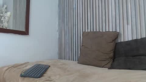 Ethan online show from January 5, 2026, 6:11 pm