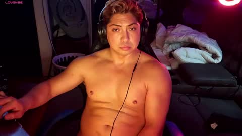 Snapshot of smoothjocknubie chatting on April 20, 2026, 6:49 am Myke Jackin online show from April 20, 2026, 6:49 am