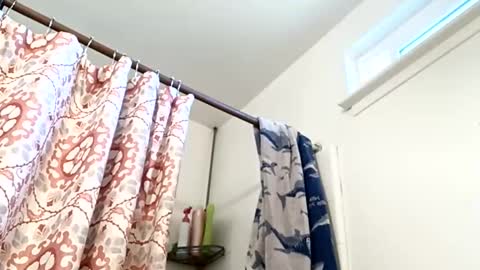 smoothstrik3r online show from December 16, 2025, 7:19 pm