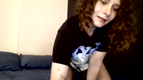 Snapshot of smoothvodka chatting on July 28, 2026, 7:26 pm Bambi--Vodka online show from July 28, 2026, 7:26 pm