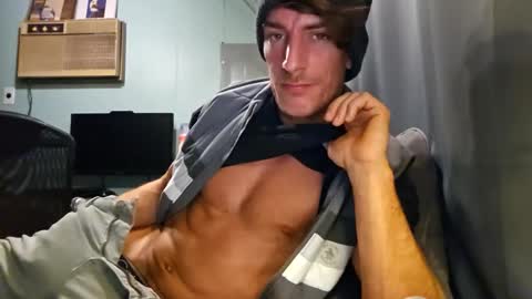 Snapshot of snackyyyy chatting on February 8, 2026, 1:20 am Snackyyyy online show from February 8, 2026, 1:20 am