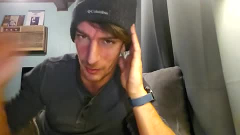 Snapshot of snackyyyy chatting on February 19, 2026, 3:24 am Snackyyyy online show from February 19, 2026, 3:24 am