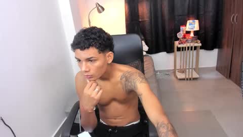 Snapshot of snak_master1 chatting on November 3, 2025, 4:41 pm snak_master1 online show from November 3, 2025, 4:41 pm