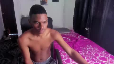 Snapshot of snak_master1 chatting on June 17, 2026, 1:01 pm snak_master1 online show from June 17, 2026, 1:01 pm