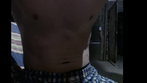 Snapshot of snakeguy08 chatting on February 25, 2026, 2:10 am snakeguy08 online show from February 25, 2026, 2:10 am