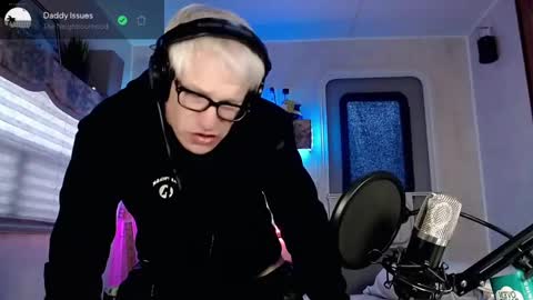 Snapshot of snarfle chatting on February 27, 2025, 3:15 pm Viiscount Snarfle Von Snarfenberg online show from February 27, 2025, 3:15 pm