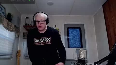 Snapshot of snarfle chatting on March 7, 2025, 10:43 pm Viiscount Snarfle Von Snarfenberg online show from March 7, 2025, 10:43 pm