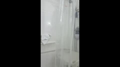 sneakypeteyo1 online show from April 19, 2026, 3:39 am