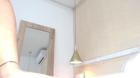 Hellen  online show from January 14, 2025, 10:17 am