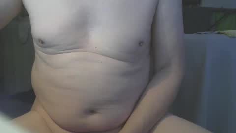Snapshot of snefty07 chatting on May 13, 2026, 3:26 am Snefty online show from May 13, 2026, 3:26 am