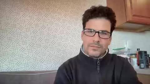 Snapshot of snfrisco76 chatting on January 8, 2026, 10:34 pm snfrisco76 online show from January 8, 2026, 10:34 pm