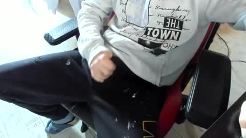 Snapshot of snip1977 chatting on January 12, 2025, 11:07 am snip1977 online show from January 12, 2025, 11:07 am