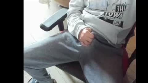 Snapshot of snip1977 chatting on February 20, 2025, 9:22 am snip1977 online show from February 20, 2025, 9:22 am