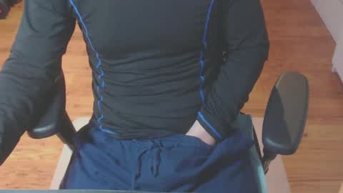 Snapshot of snooze85 chatting on January 9, 2025, 8:24 am Cbt-Slave online show from January 9, 2025, 8:24 am