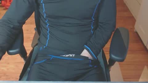 Snapshot of snooze85 chatting on October 20, 2025, 4:13 am Cbt-Slave online show from October 20, 2025, 4:13 am