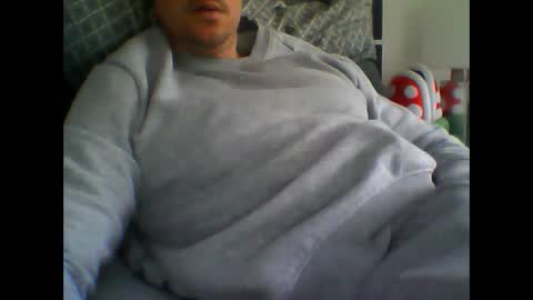 Snapshot of snow_ride69 chatting on March 1, 2025, 1:51 pm snow_ride69 online show from March 1, 2025, 1:51 pm