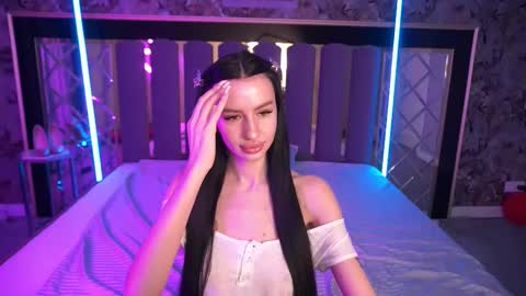 Snapshot of snow_whiteeex chatting on March 12, 2026, 6:52 am snow_whiteeex online show from March 12, 2026, 6:52 am
