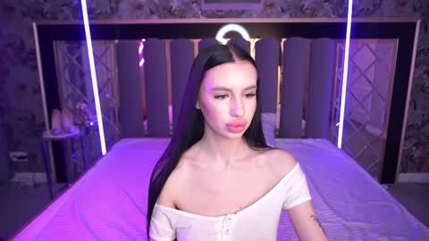 Snapshot of snow_whiteeex chatting on March 22, 2026, 6:39 am snow_whiteeex online show from March 22, 2026, 6:39 am