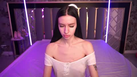 Snapshot of snow_whiteeex chatting on March 23, 2026, 6:39 am snow_whiteeex online show from March 23, 2026, 6:39 am