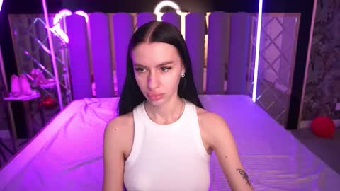 Snapshot of snow_whiteeex chatting on March 30, 2026, 5:41 am snow_whiteeex online show from March 30, 2026, 5:41 am
