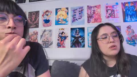 Snapshot of snowblack_ chatting on June 8, 2026, 1:28 am Snow and Bubble online show from June 8, 2026, 1:28 am
